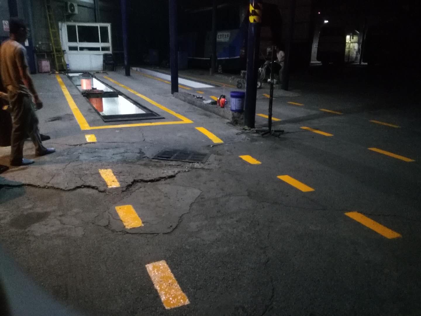 八王墳長(zhǎng)途汽車(chē)站施工